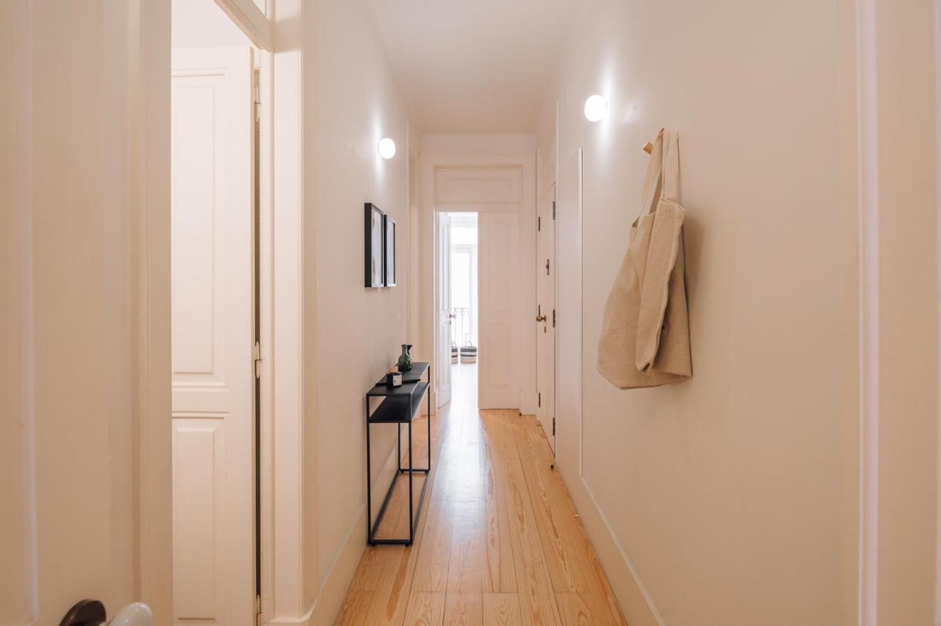 Apartamento Algarve - 2 Bedrooms In Santos Lisboa