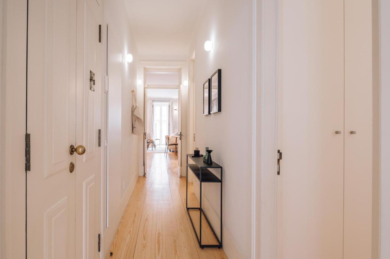 Algarve - 2 Bedrooms In Santos Lisboa
