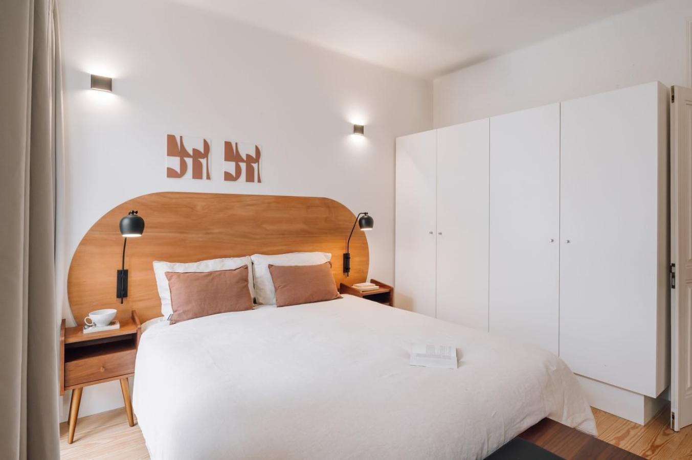 Algarve - 2 Bedrooms In Santos * Lisboa